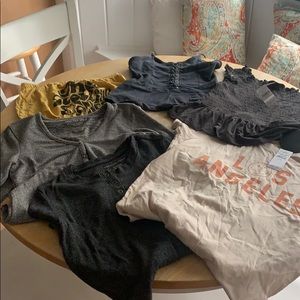 American Eagle -lot of 6 tops XS and XXS